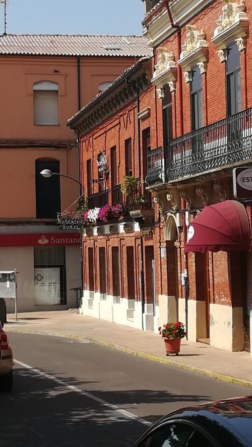 Los Balcones Del Camino Sahagún Exterior foto